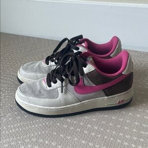 Nike Air Force One Sneakers with fuchsia Pink and Brown Highlights